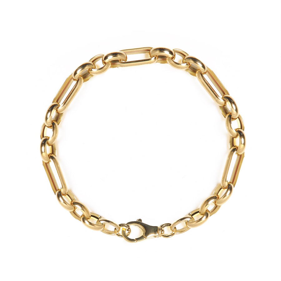 18-karat yellow gold paperclip link bracelet, weighing 9.6 grams, designed for a bold yet sophisticated style. Perfect for stacking or standalone wear.